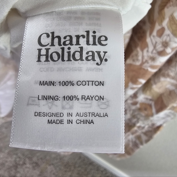 Charlie Holiday Isabella Maxi Tiered Dress 2 - Picture 14 of 14